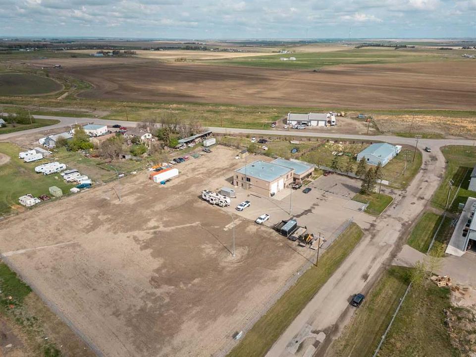 300e, Raymond, AB