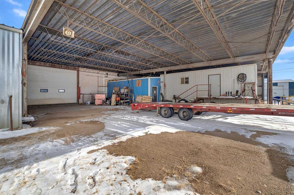6606 42 Avenue, Ponoka, AB