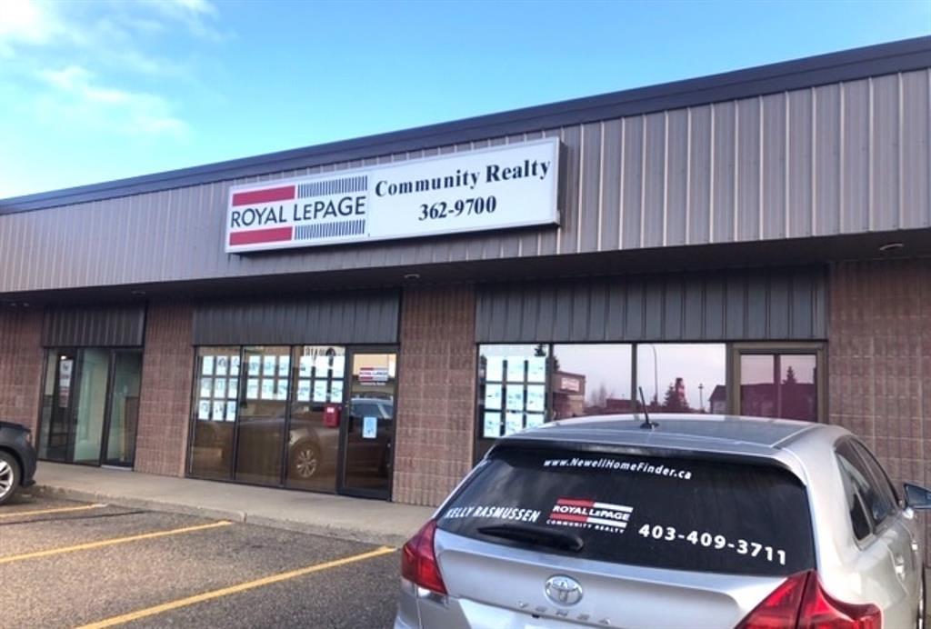 1308 2A Street West, Brooks, AB