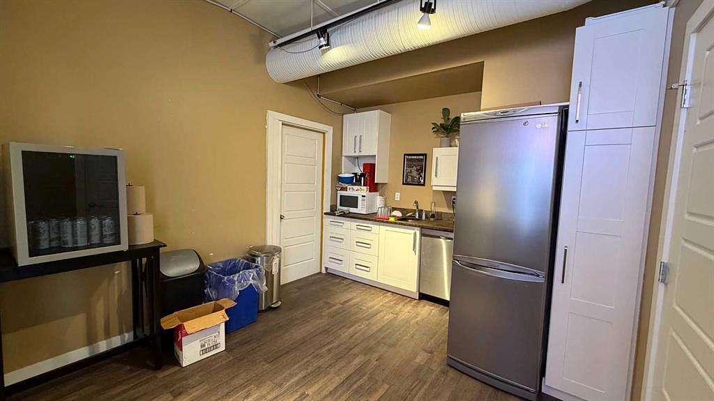9 Avenue Southeast, Calgary, AB
