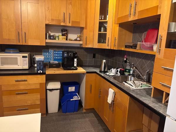 611 Bent Ct, New Westminster, BC
