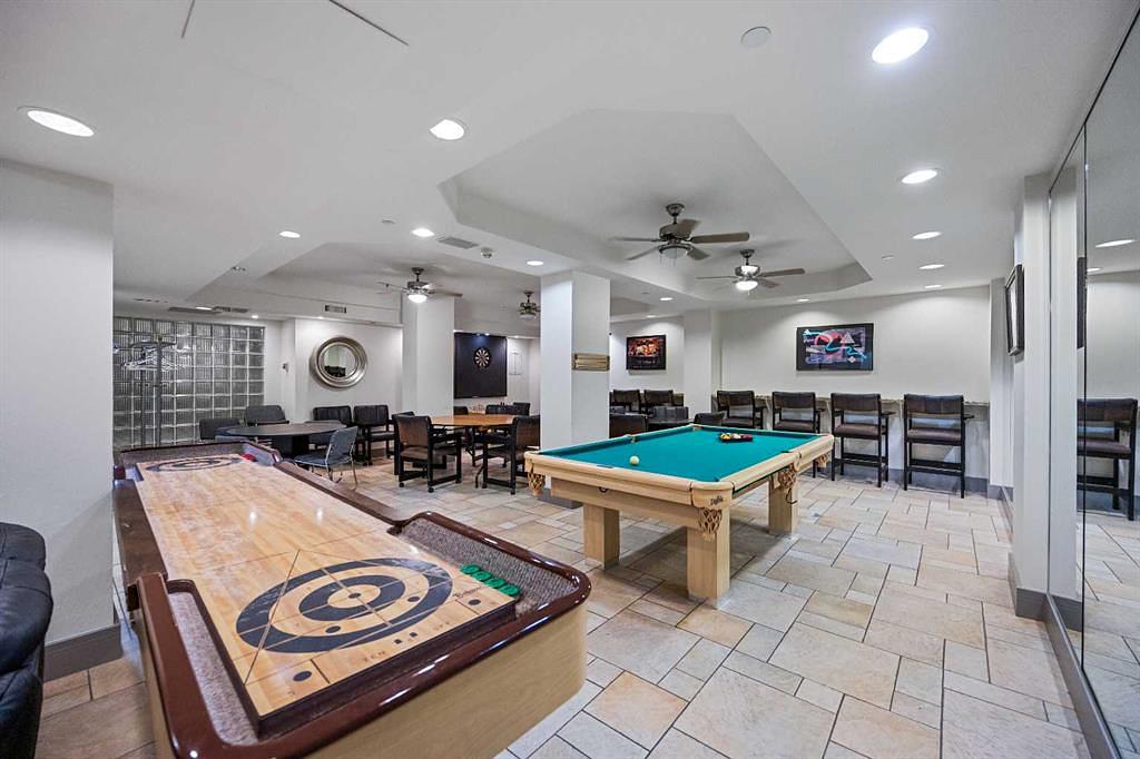 204 - 4603 Varsity Drive Northwest, Calgary, AB