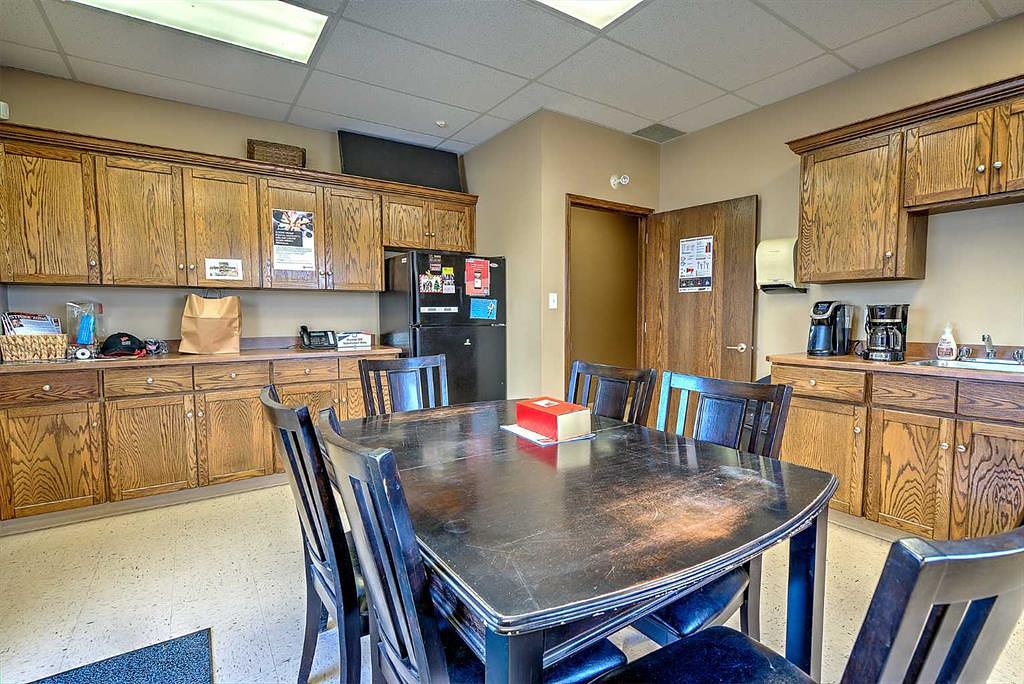 Clearmile Avenue, Red Deer County, AB