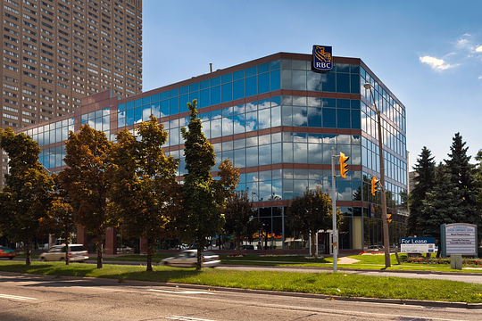 65 Overlea Boulevard, Toronto, ON