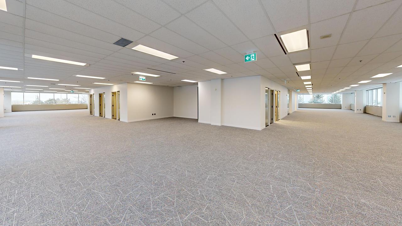 300 - 3755 Riverside Drive, Ottawa, ON
