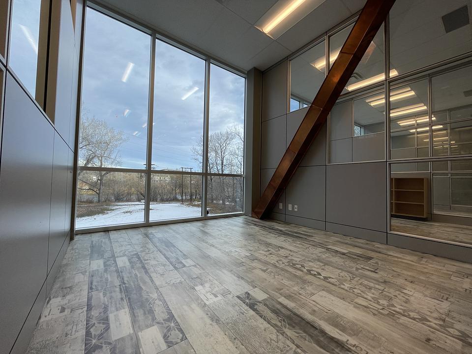 102 - 5002 55 Street, Red Deer, AB