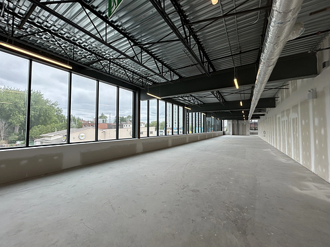 175 Lakeshore Road West, Mississauga, ON