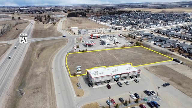 6045 Parkwood Road, Blackfalds, AB