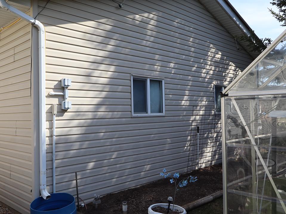 22 State Avenue, Fort Assiniboine, AB