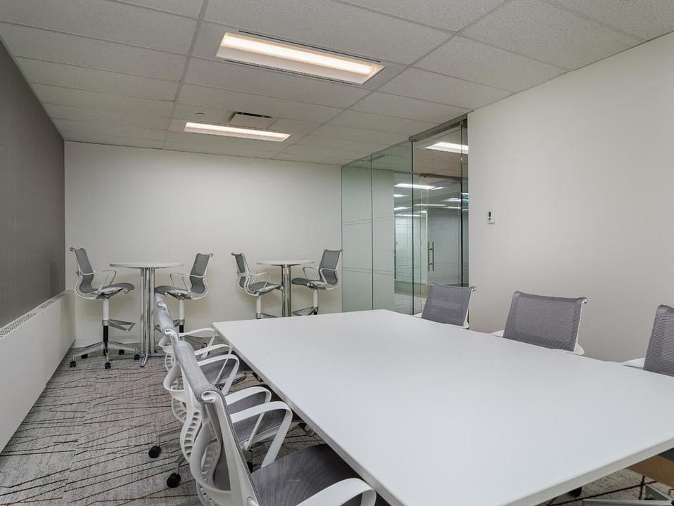 500     - Show Suite - 530 8 Avenue Southwest, Calgary, AB