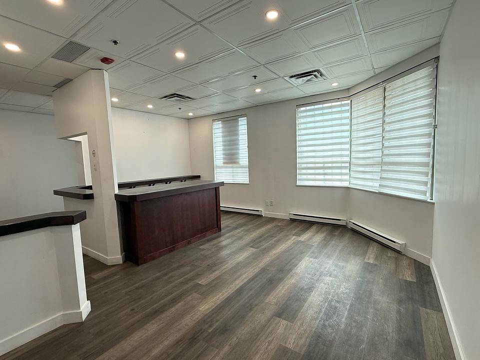 135 Chemin du Tremblay, Boucherville, QC
