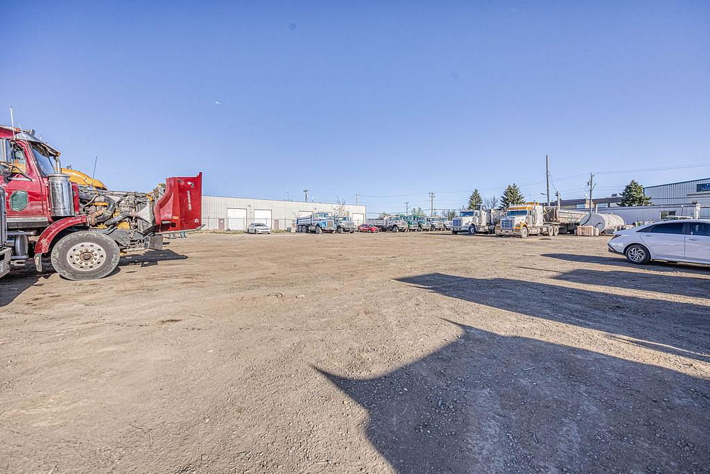 3652 74 Avenue Northwest, Edmonton, AB