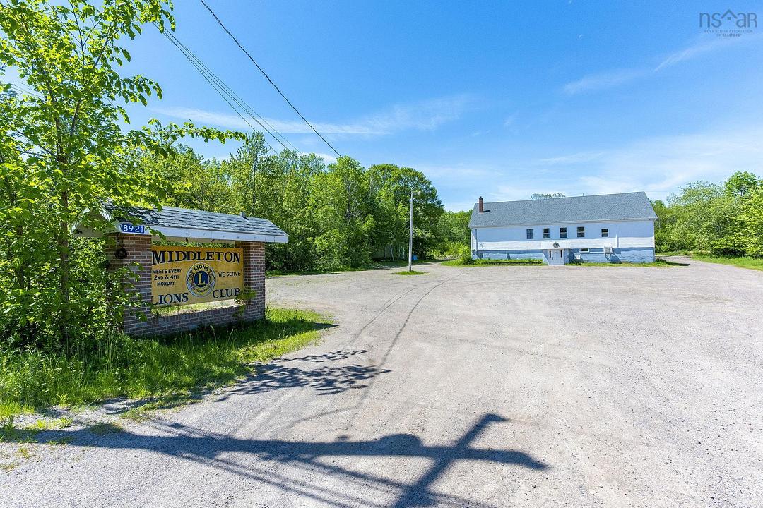 8921 Nova Scotia Trunk 10, Kingston, NS