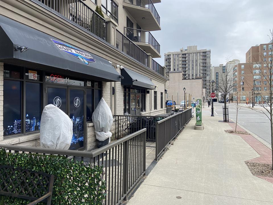 11 - 399 Elizabeth Street, Burlington, ON