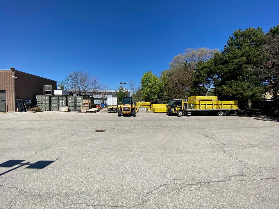 3416 Fairview Street, Burlington, ON