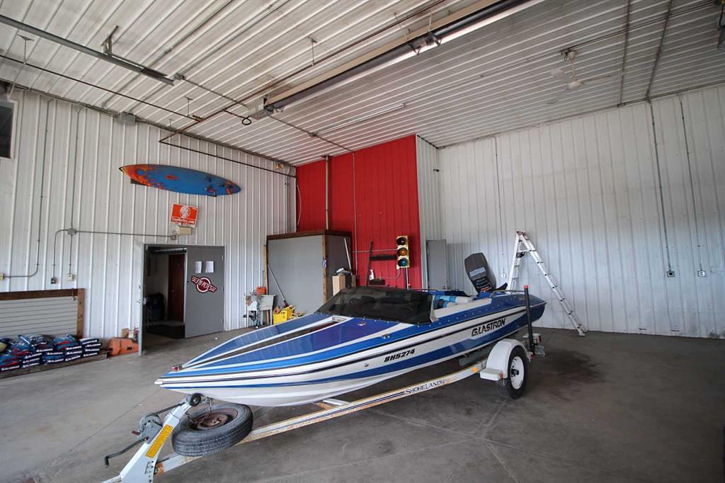 3208 52 Avenue, Innisfail, AB