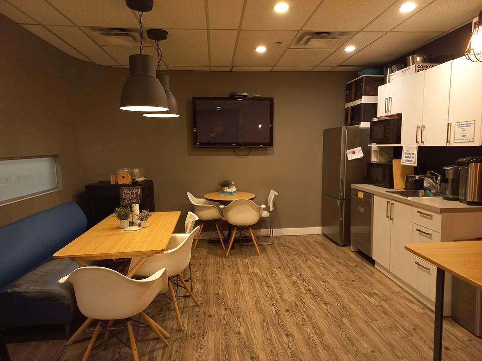 200 - 889 West Pender Street, Vancouver, BC