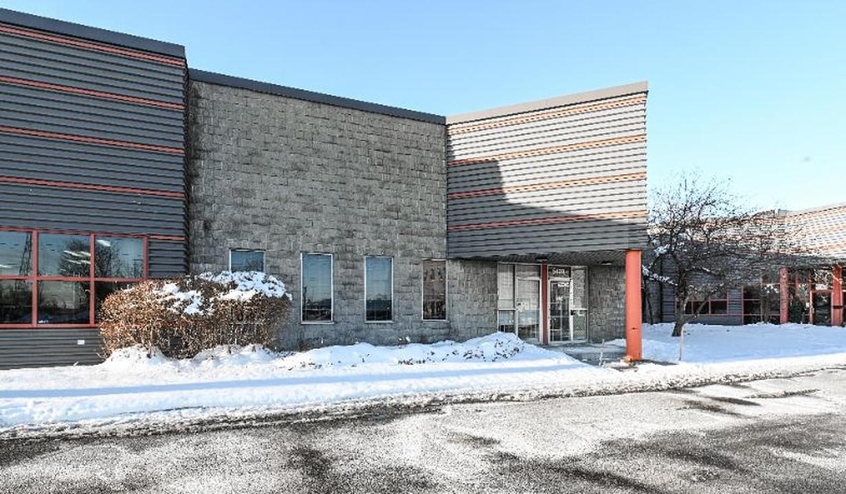 5626 - 5750 Boulevard Thimens, Montreal, QC