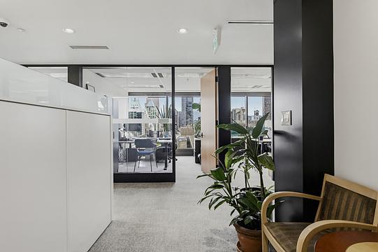 808 Nelson Street, Vancouver, BC