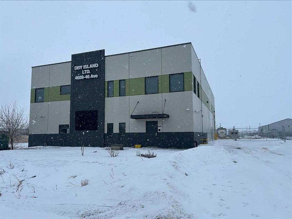 4609 46 Avenue, Stettler, AB