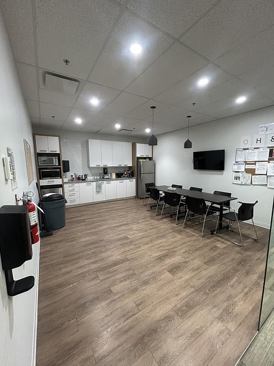 105 - 334 11 Ave SE, Calgary, AB