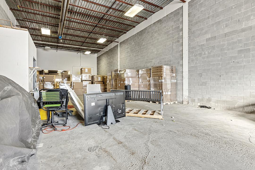 3-4 - 505 Industrial Ave, Ottawa, ON