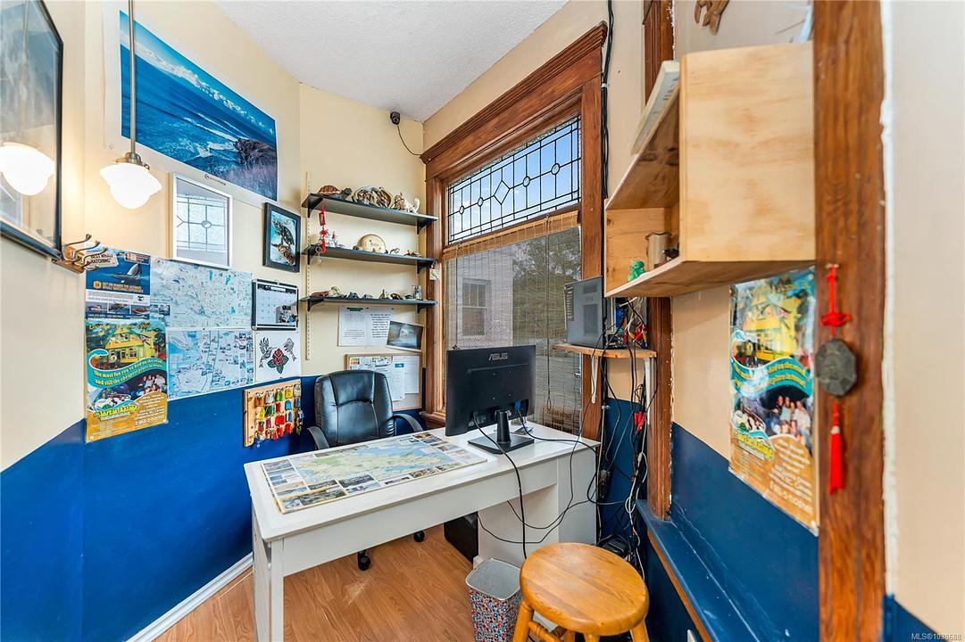 1608 Quadra Street, Victoria, BC