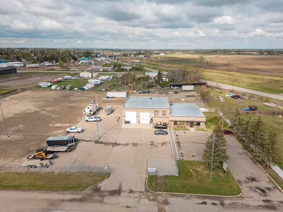 300e, Raymond, AB