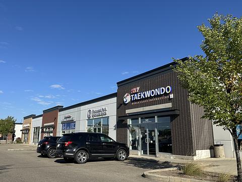 3890 Sherwood Dr, Sherwood Park, AB