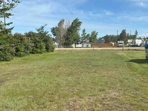 5011 50 Avenue, Woking, AB