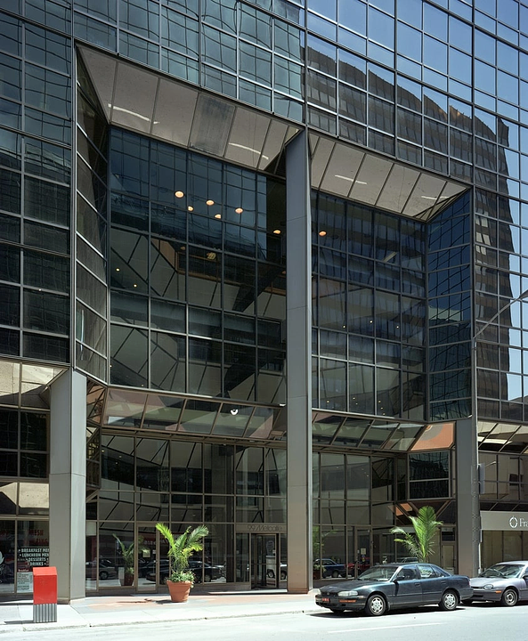 01205 - 99 Metcalfe Street, Ottawa, ON