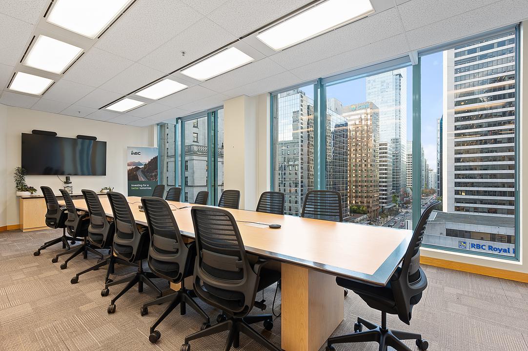 909 - 925 West Georgia Street, Vancouver, BC