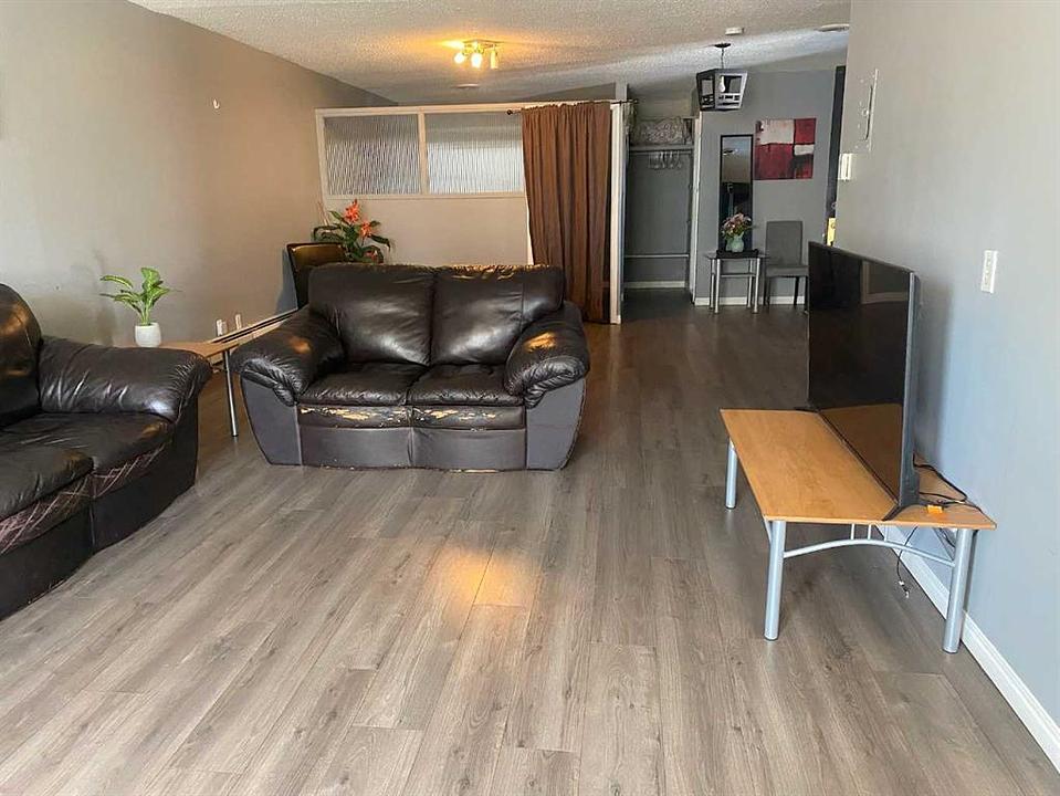 524 3rd Street Southeast, Medicine Hat, AB