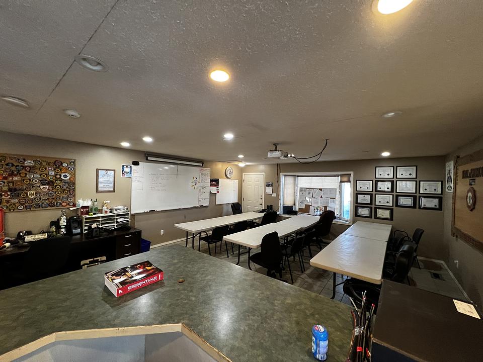 1001 Minto Street, Penhold, AB