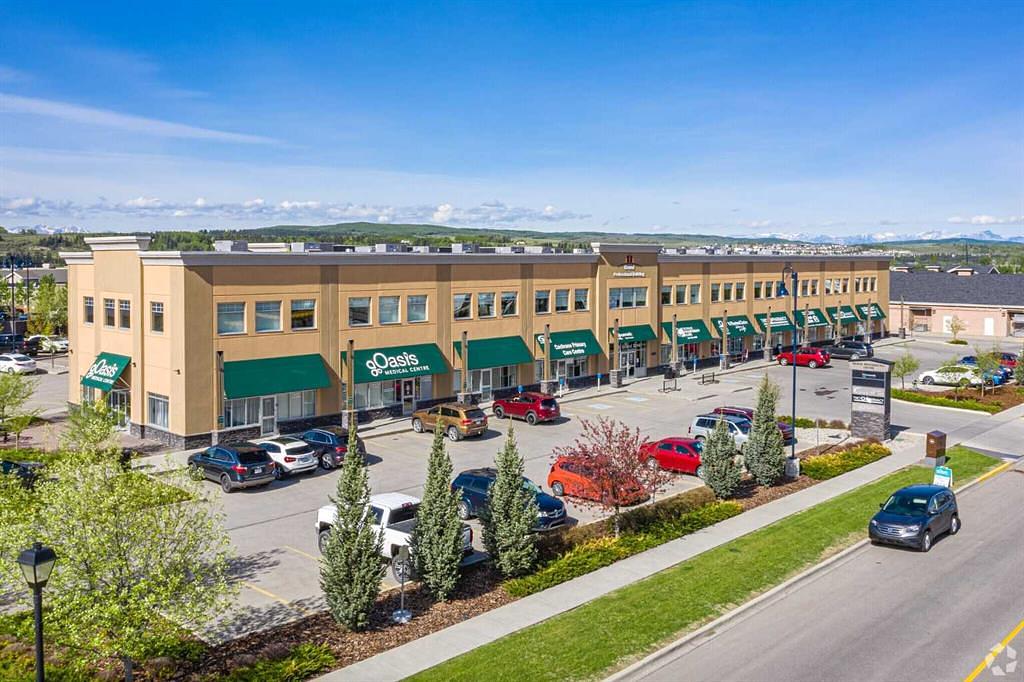 100 Grande Boulevard, Cochrane, AB