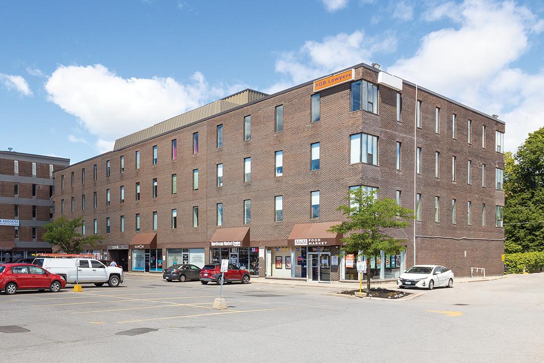 412 - 2249 Carling Ave, Ottawa, ON