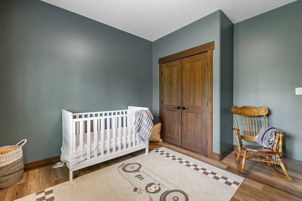 26517 Township Road 584, Pickardville, AB