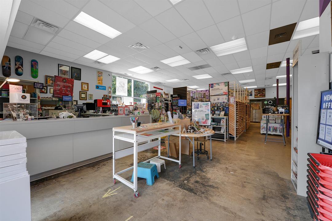 953 Brunette Avenue, Coquitlam, BC