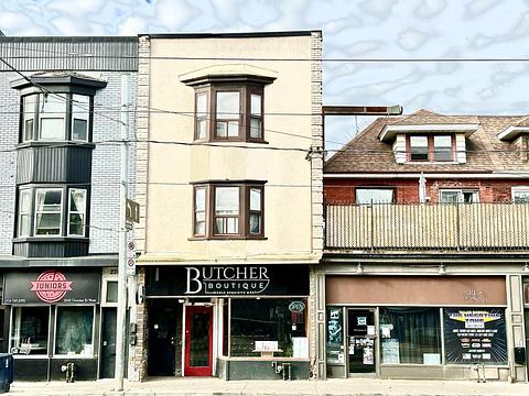 2245 Dundas Street West, Toronto, ON