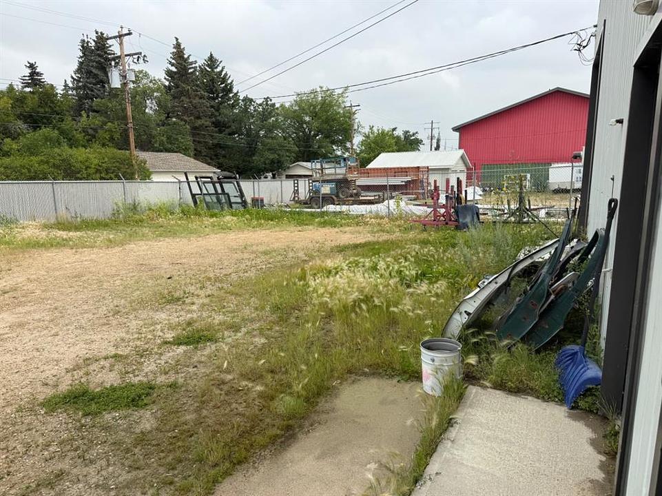 4712 44 Street, Camrose, AB
