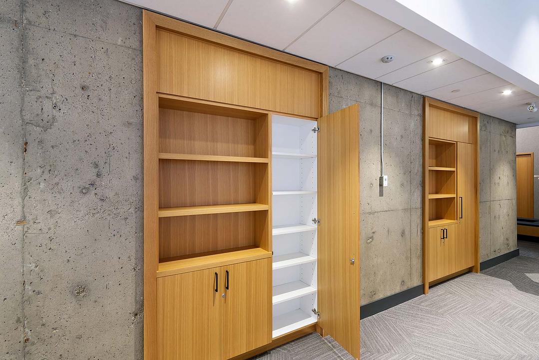 100 - 75 Huntley Street, Toronto, ON