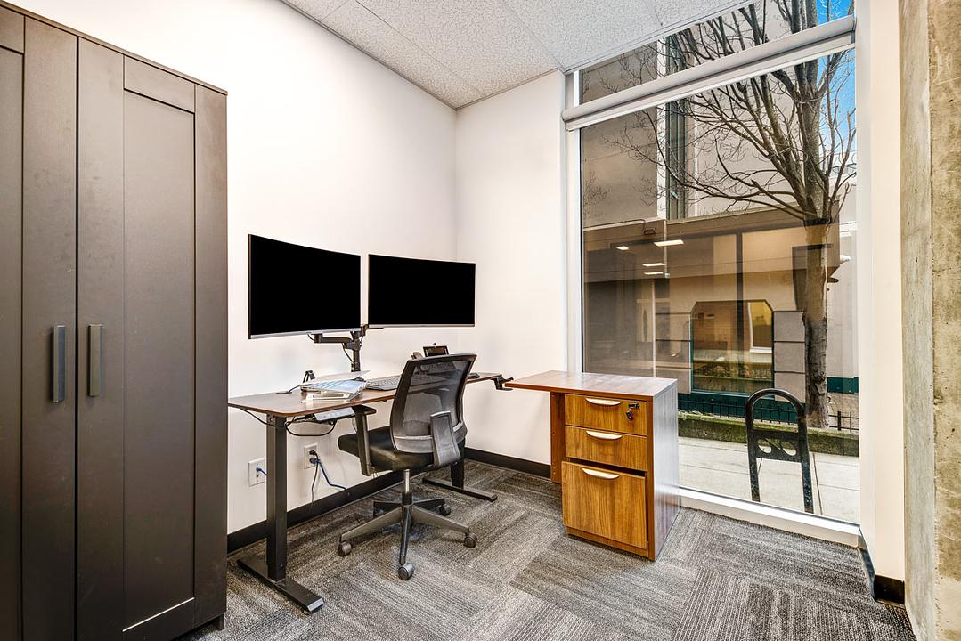 841/843 - 841 Johnson Street, Victoria, BC