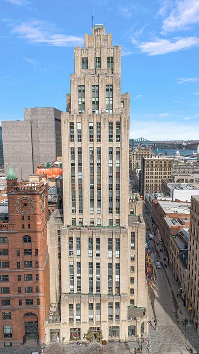 2300 - 507 Place d'Armes, Montréal, QC