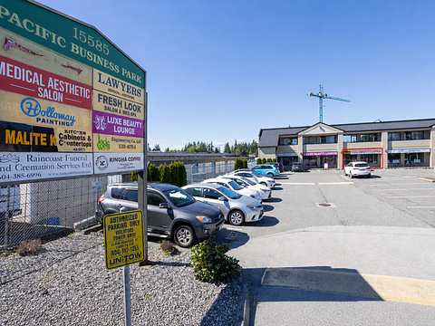 15585 24 Ave, Surrey, BC