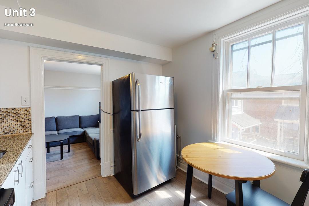 46 Carlyle Avenue, Ottawa, ON
