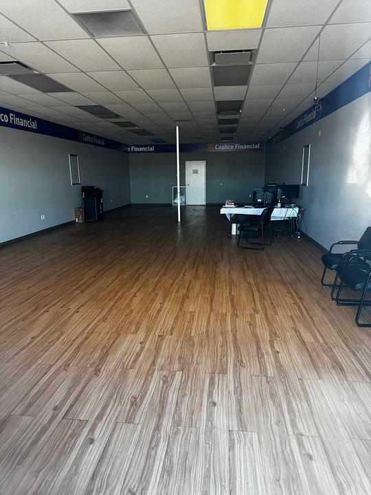 Center Unit - 1420 Albert St, Regina, SK