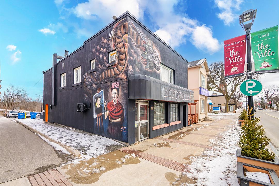 277 Queen Street South, Mississauga, ON