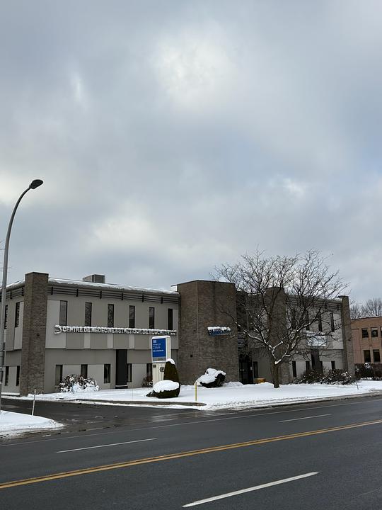 202 - 160 Boulevard de Montarville, Boucherville, QC