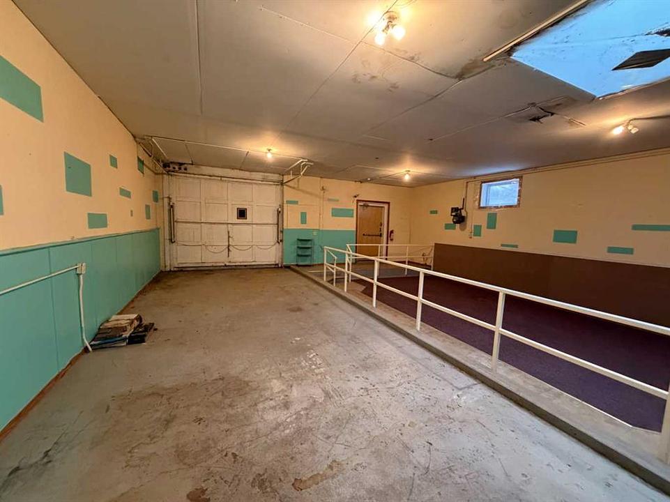416 Caradoc Avenue, Carbon, AB
