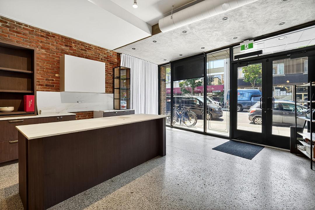 RDC - 7553 Rue Saint-Hubert, Montréal, QC